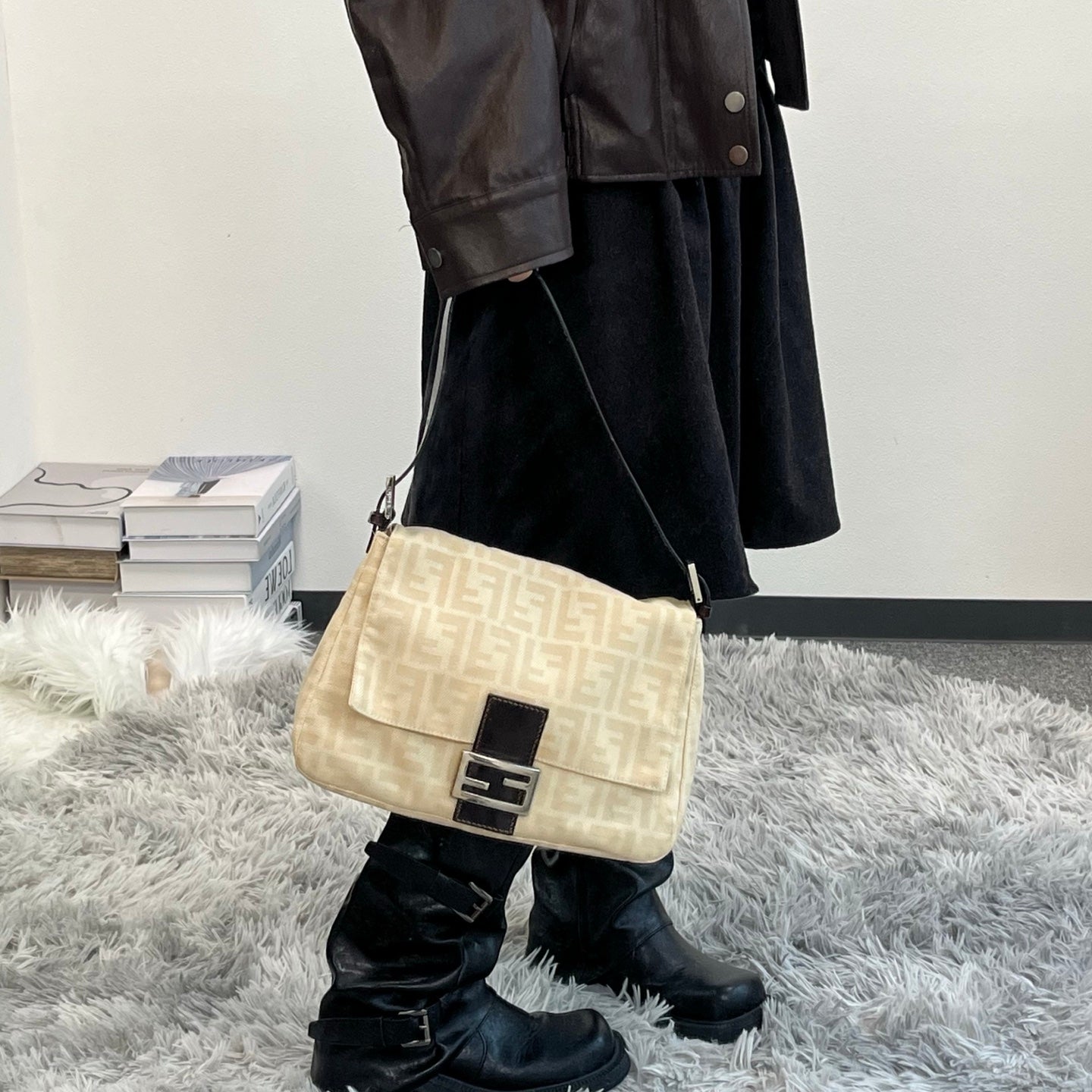Fendi Baguette Large Beige Zucca Fabric Shoulder Bag [Used]