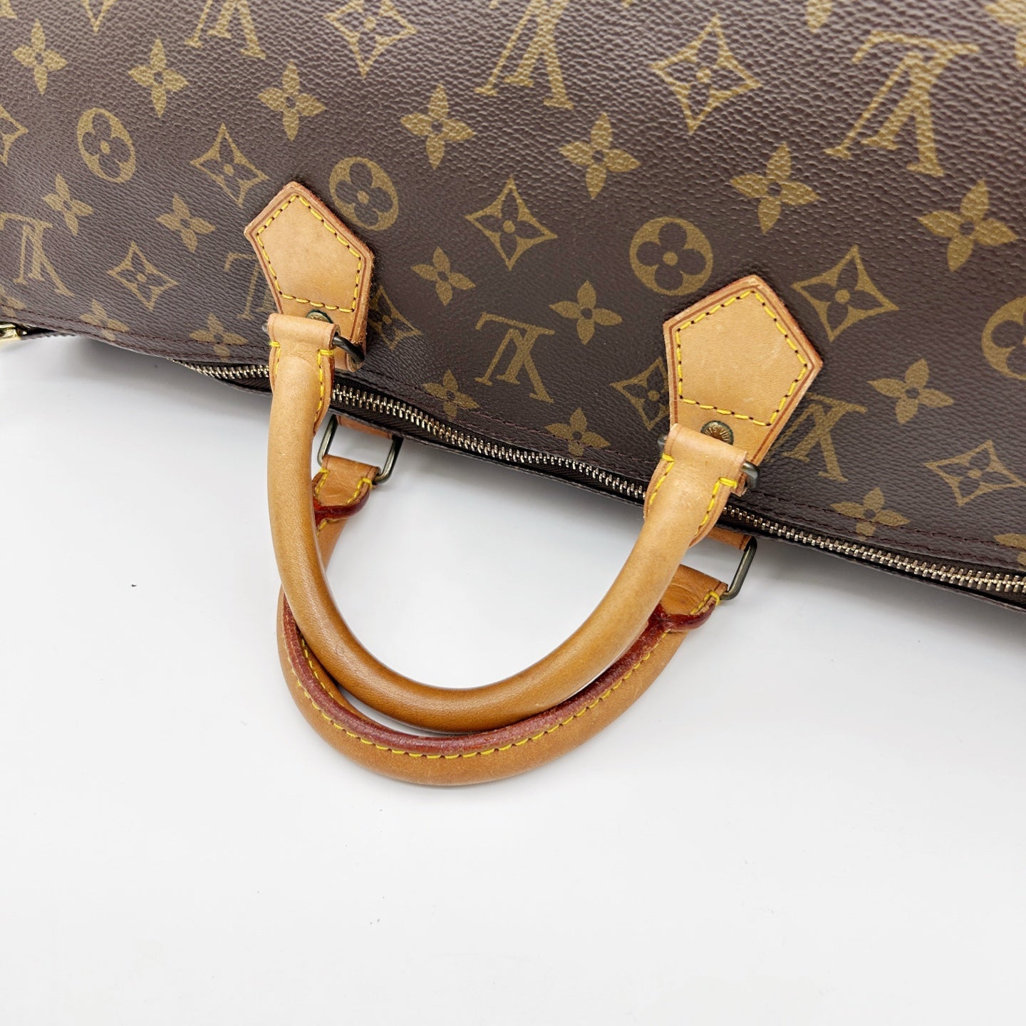 Louis Vuitton Speedy 40 Brown Monogram Hand Bag [Used]