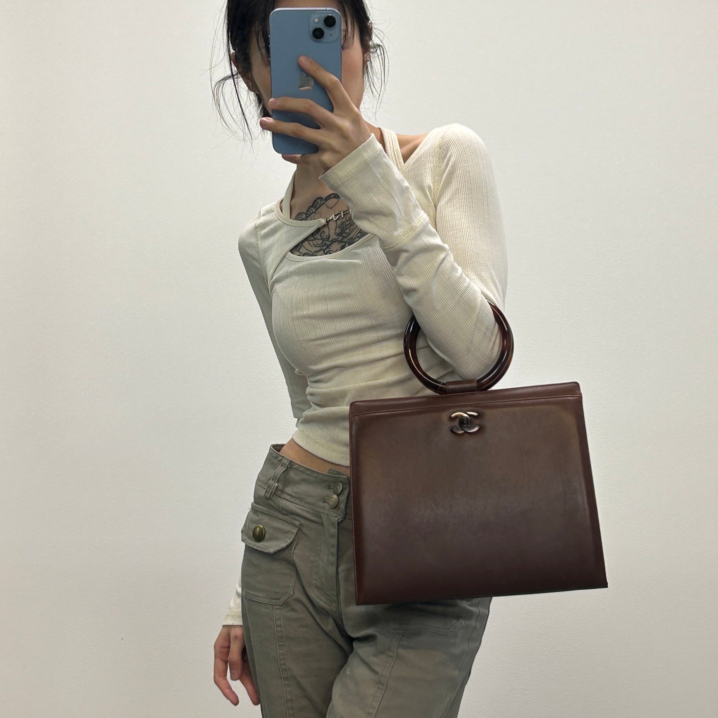 Chanel Vintage Brown Lambskin Tortoiseshell Ring Handle Tote Bag [Used]