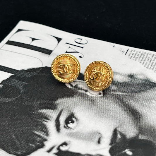 Chanel Gold CC Button Stud Earrings [Used]