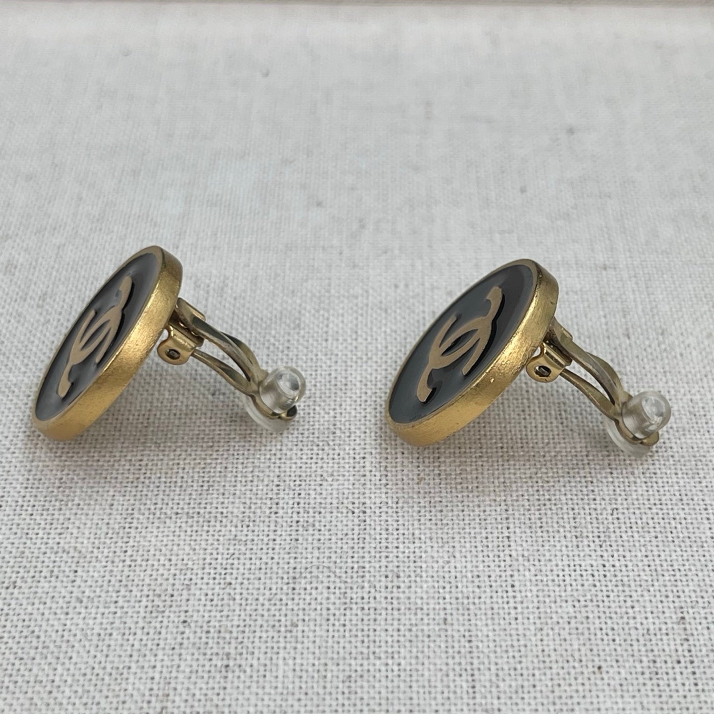 Chanel Black Gold CC Button Clip-On Earrings [Used]