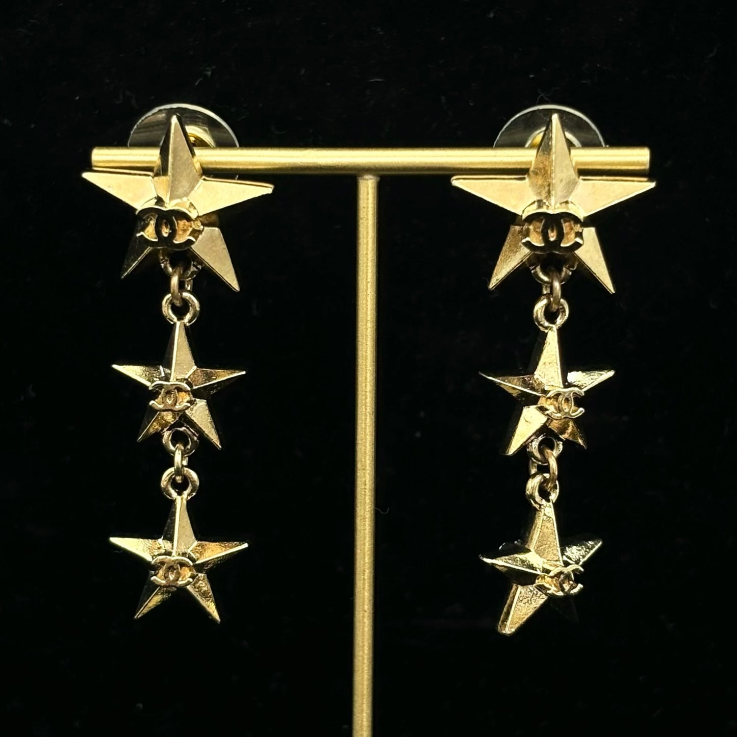 Chanel Gold Star CC Drop Earrings [Used]
