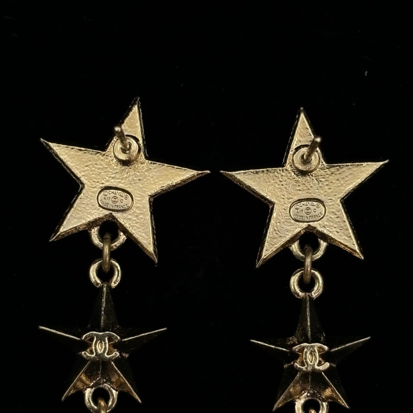 Chanel Gold Star CC Drop Earrings [Used]