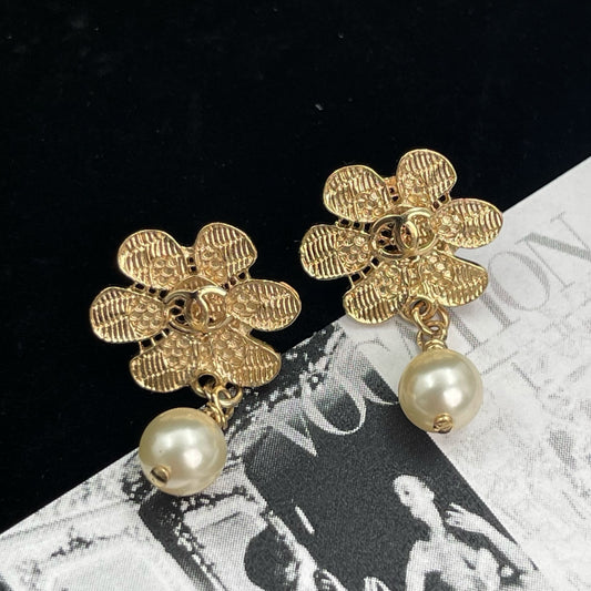 Chanel Gold CC Flower & Pearl Drop Earrings [Used]
