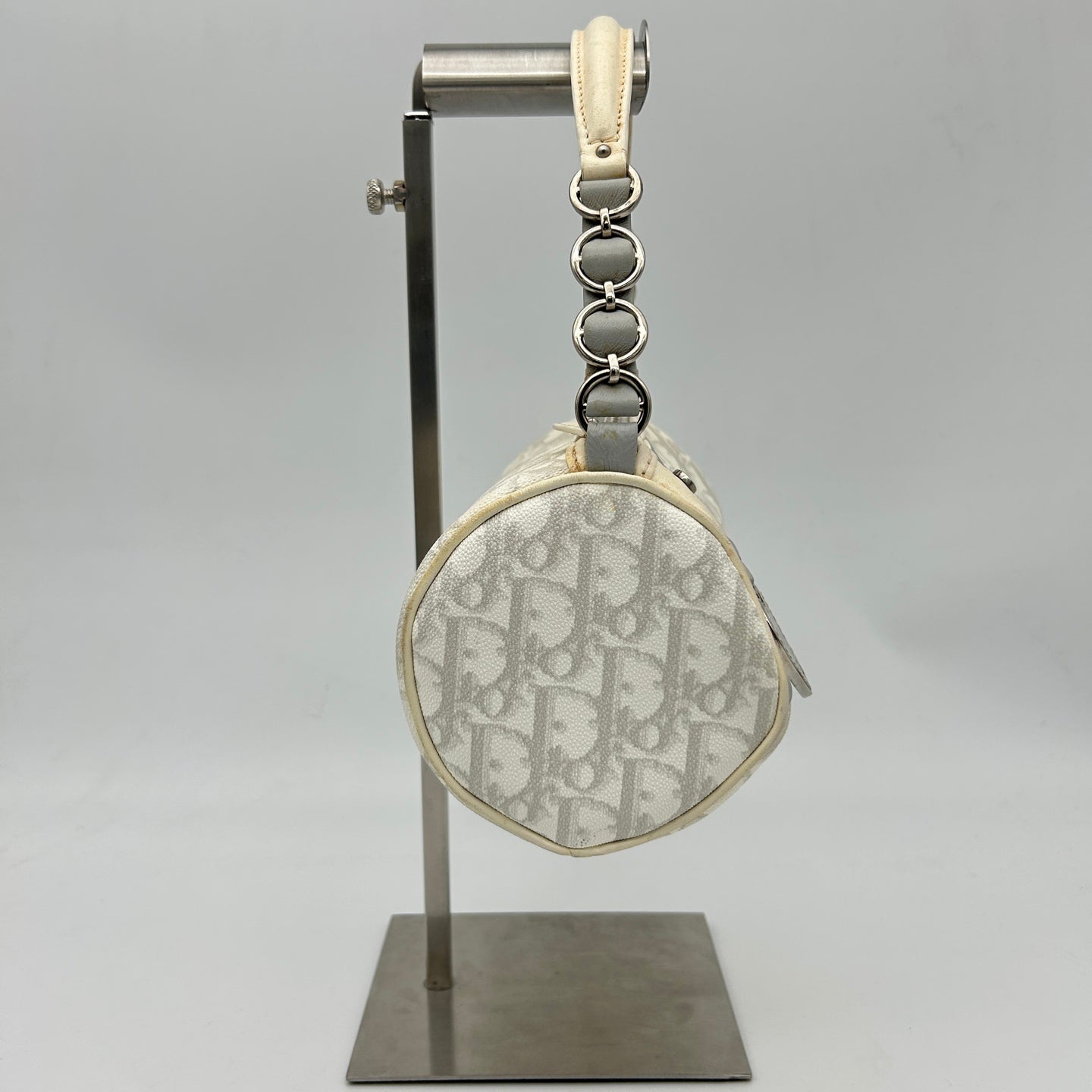 Christian Dior White Trotter Romantic Chain Hand Bag [Used]