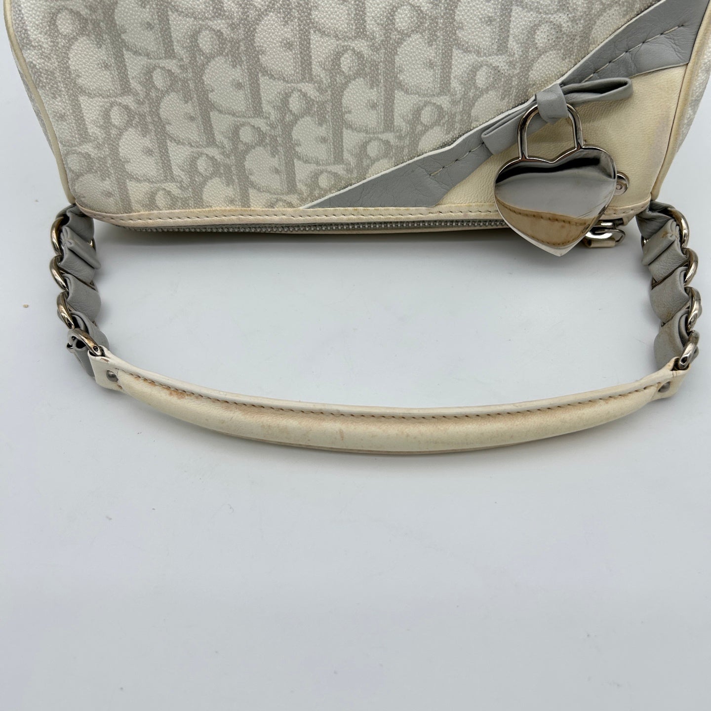 Christian Dior White Trotter Romantic Chain Hand Bag [Used]