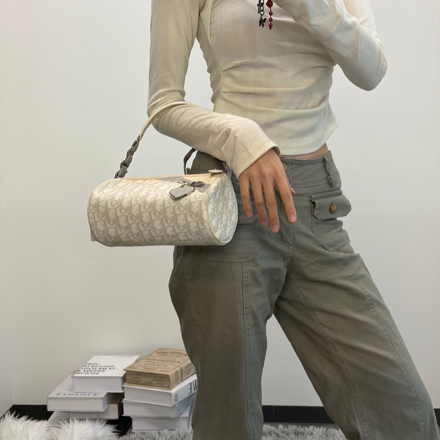 Christian Dior White Trotter Romantic Chain Hand Bag [Used]