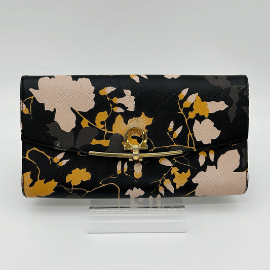 Ferragamo Black Printed Leather Chain Clutch Bag[Used]