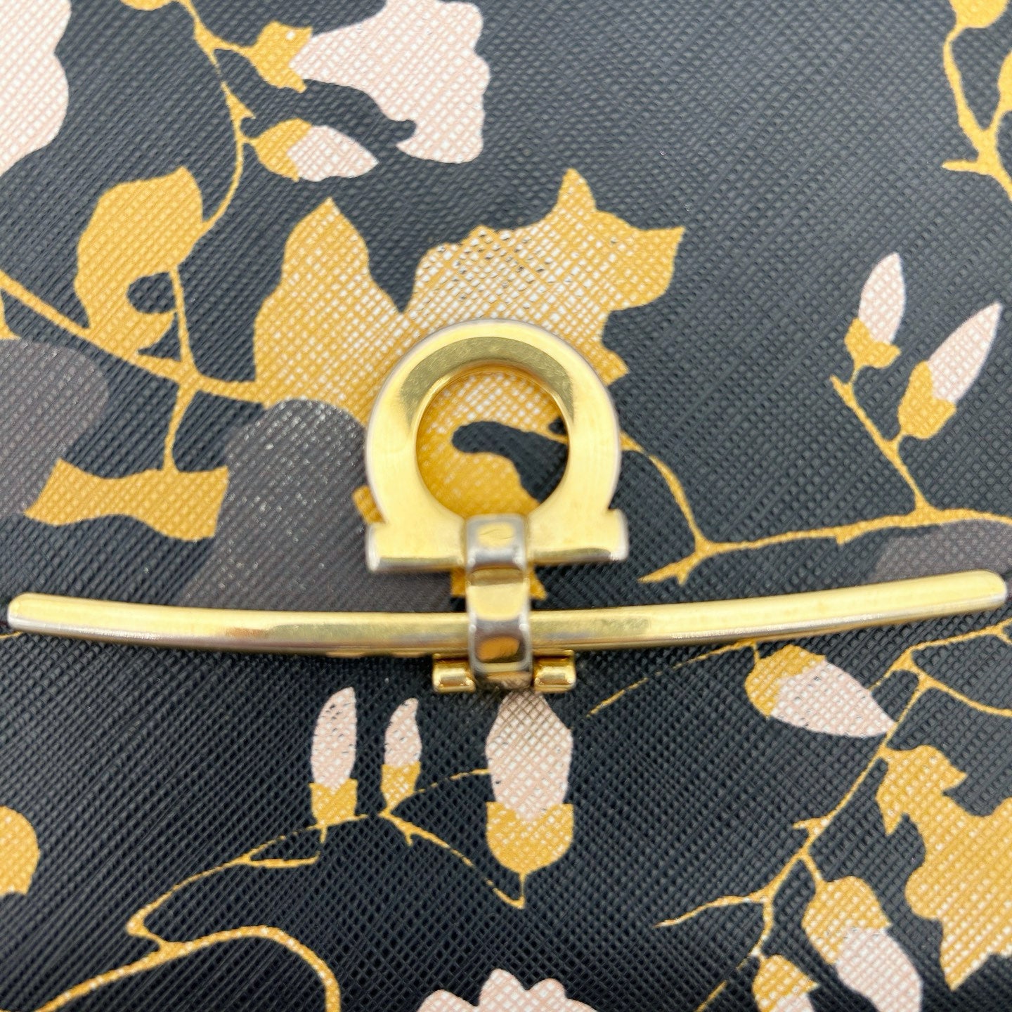 Ferragamo Black Printed Leather Chain Clutch Bag[Used]