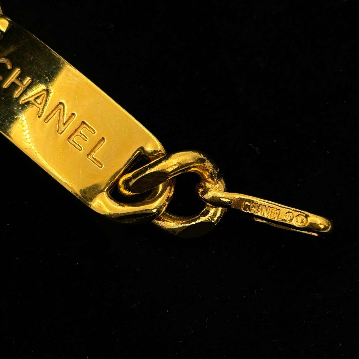 Chanel Black Leather Chain Coin Belt Gold Hardware [Used]