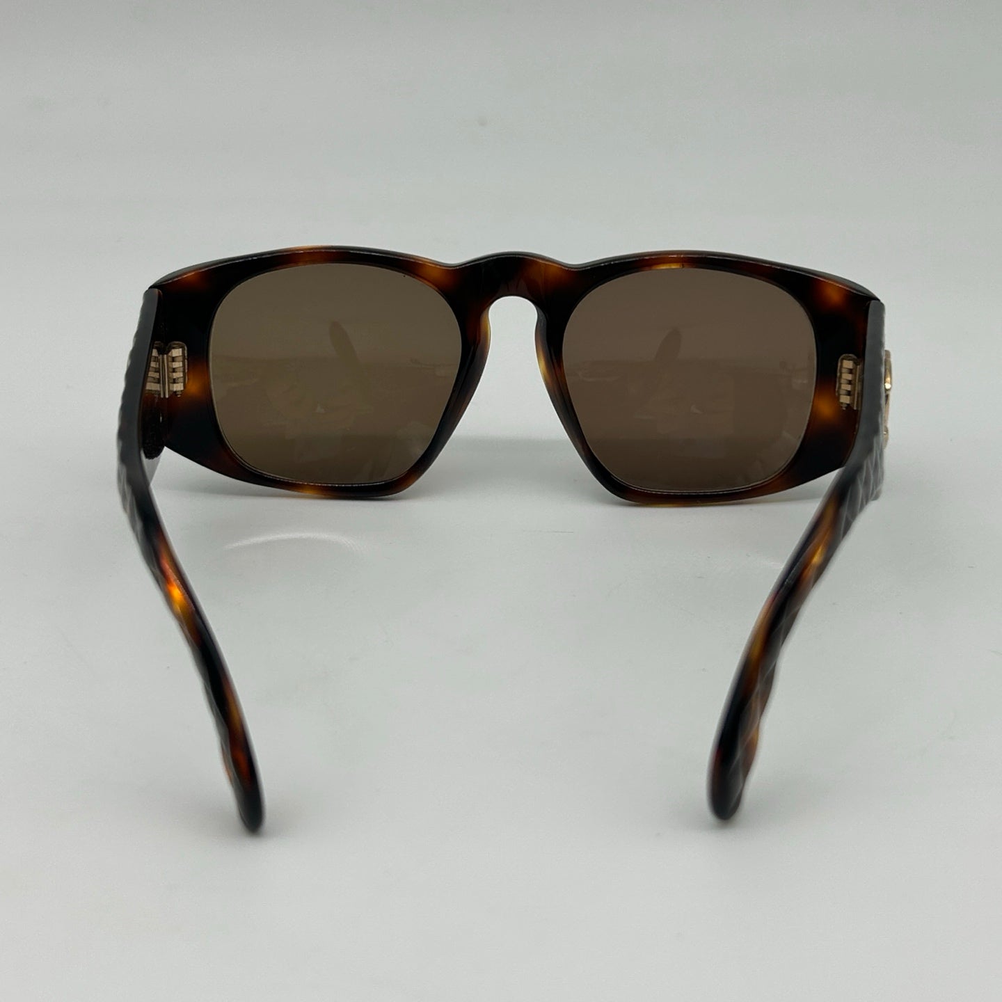 Chanel Brown Tortoiseshell Sunglasses [Used]