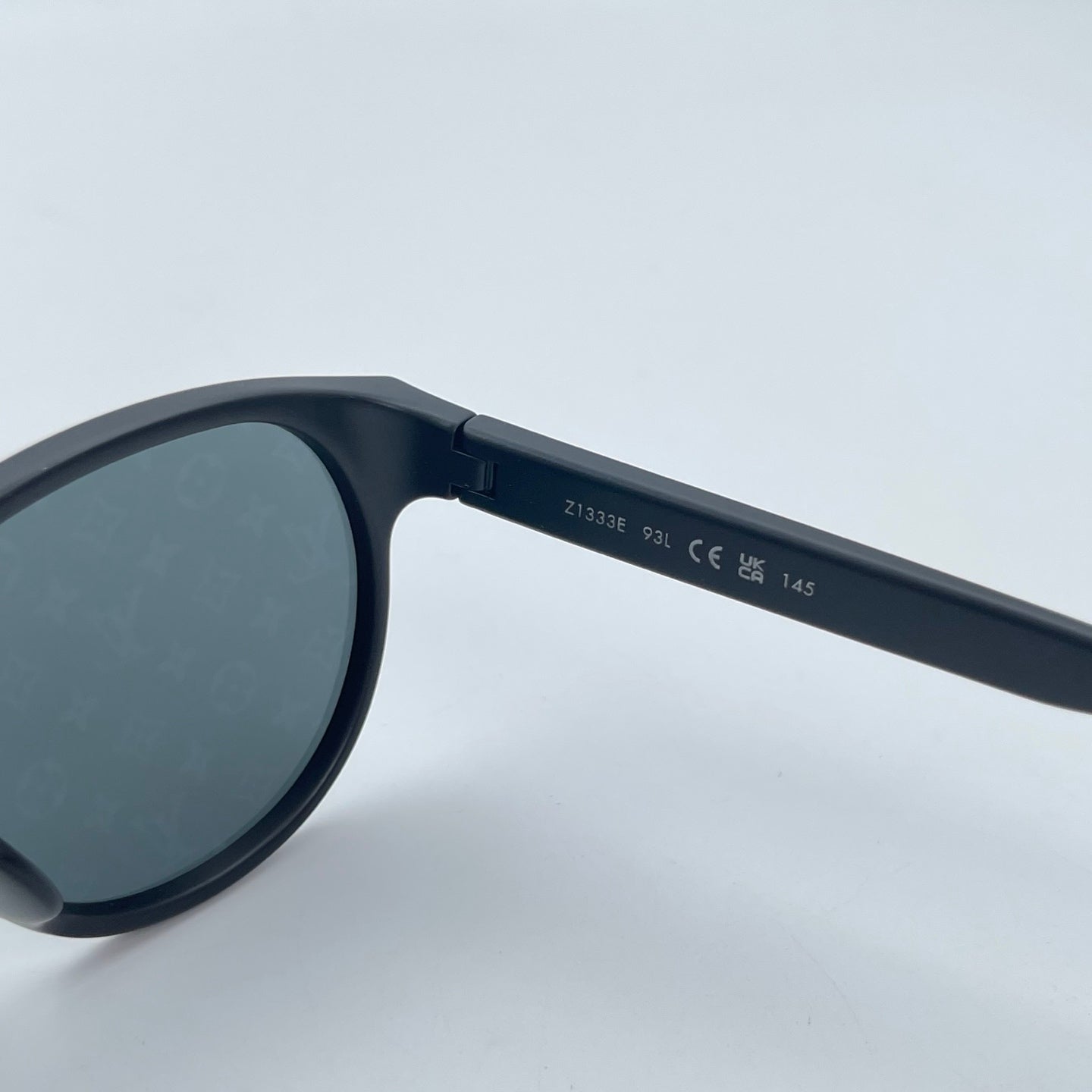 Louis Vuitton Monogram Sunglasses [Used]