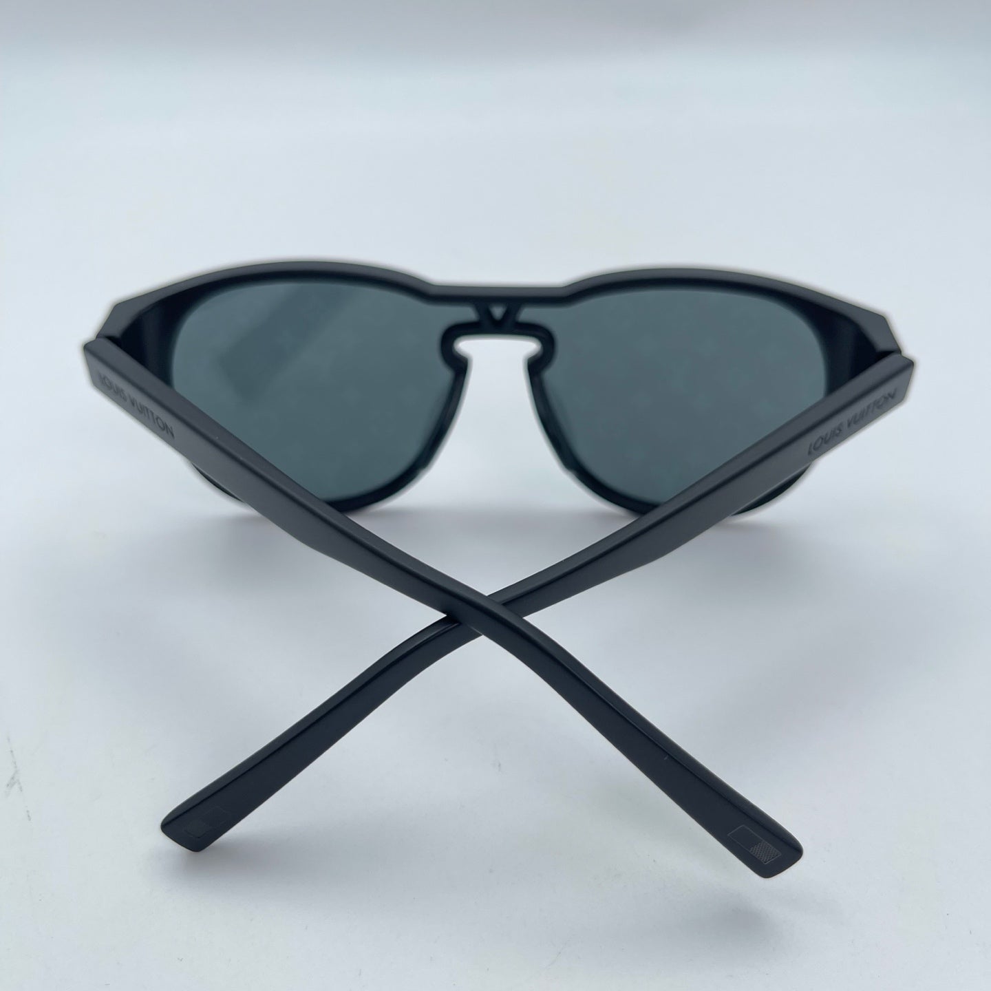 Louis Vuitton Monogram Sunglasses [Used]
