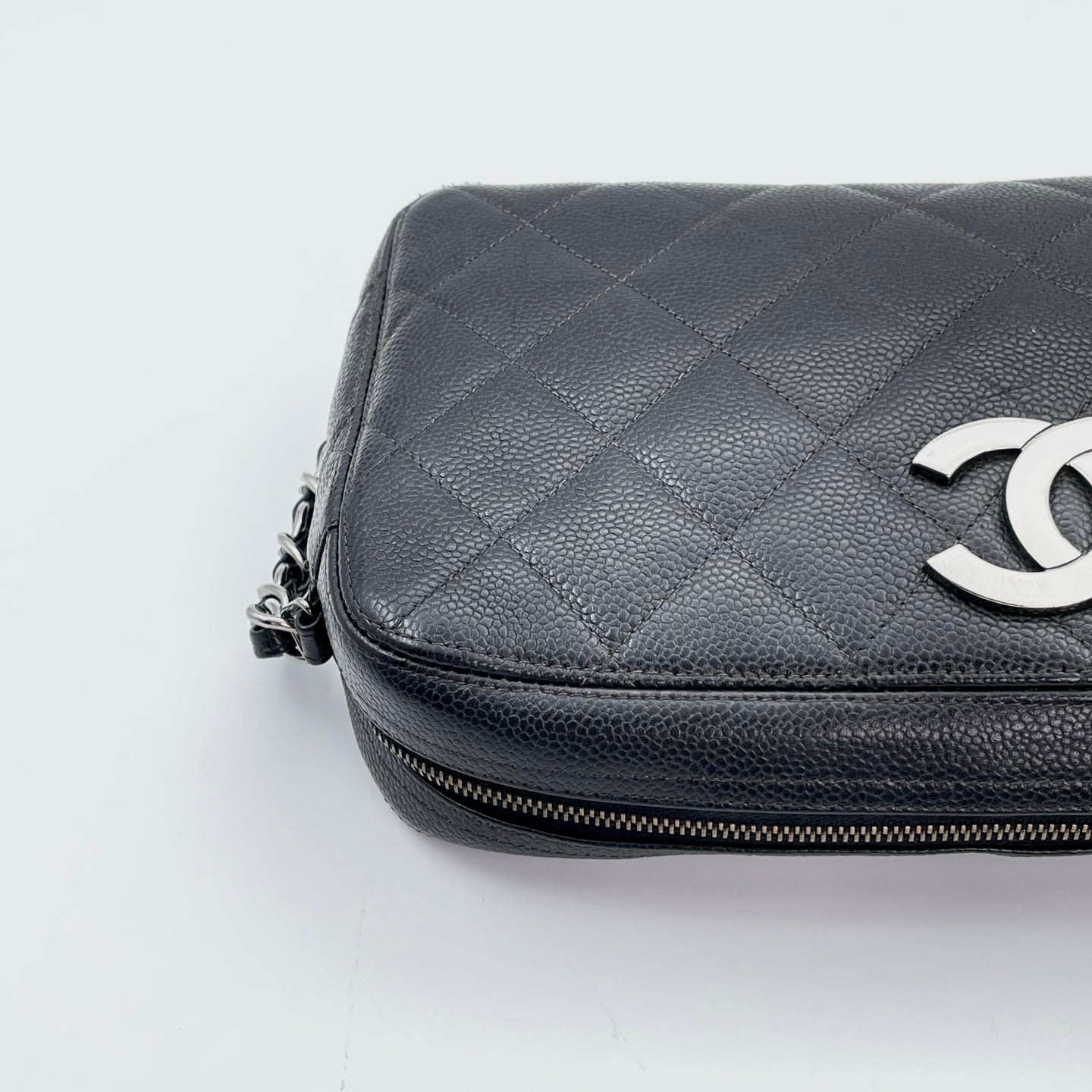 Chanel Black Caviar Leather Chain Shoulder Bag Silver Hardware [Used]