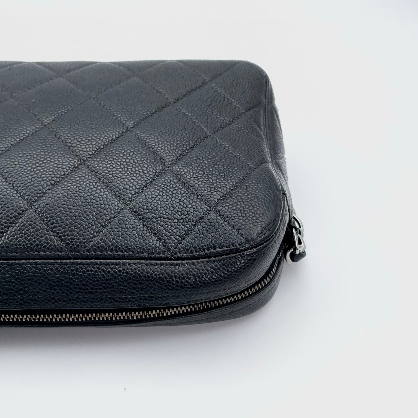 Chanel Black Caviar Leather Chain Shoulder Bag Silver Hardware [Used]