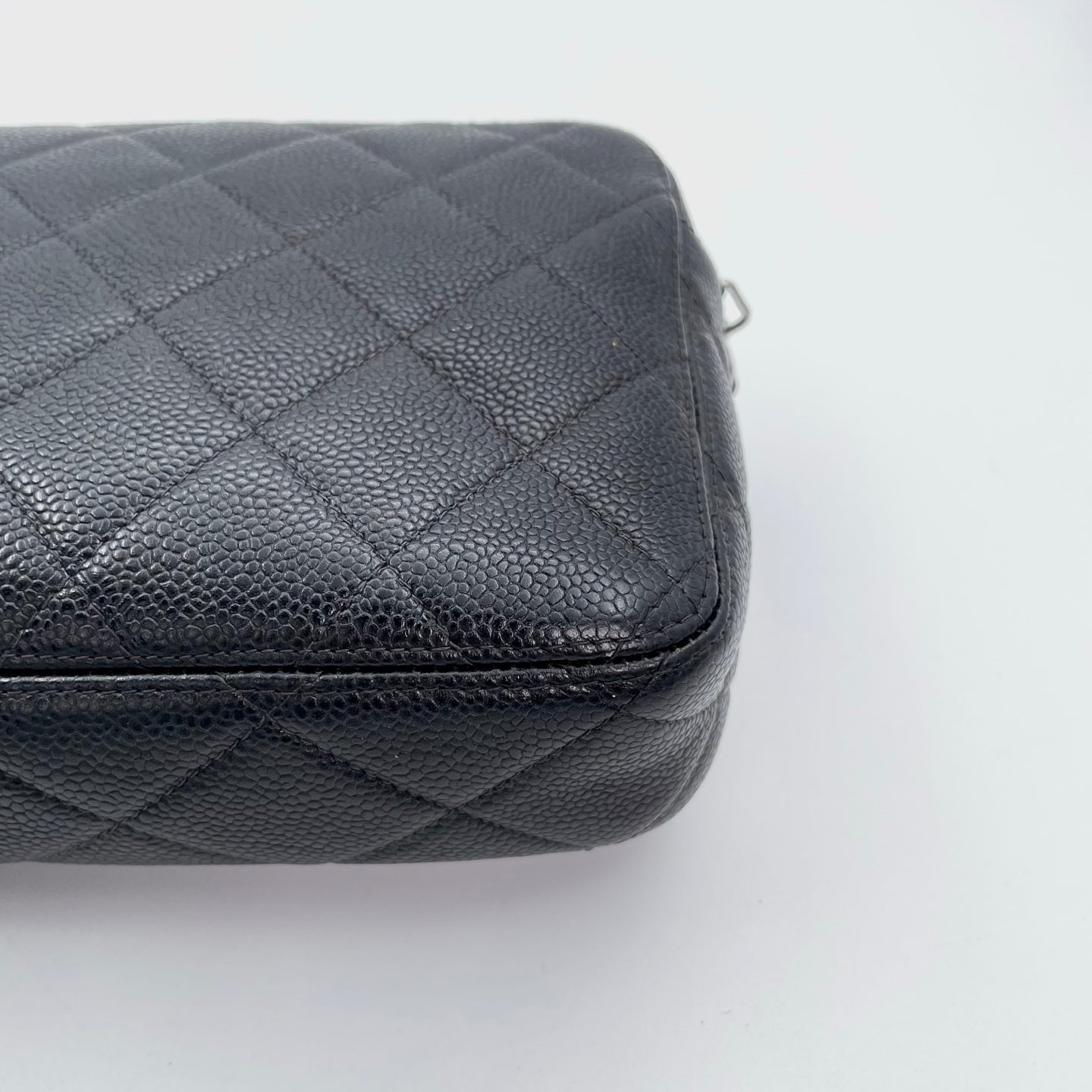Chanel Black Caviar Leather Chain Shoulder Bag Silver Hardware [Used]