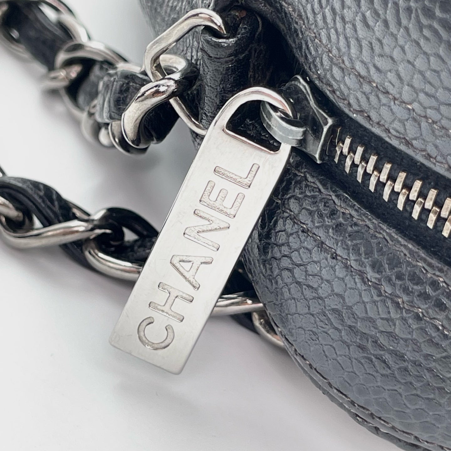 Chanel Black Caviar Leather Chain Shoulder Bag Silver Hardware [Used]