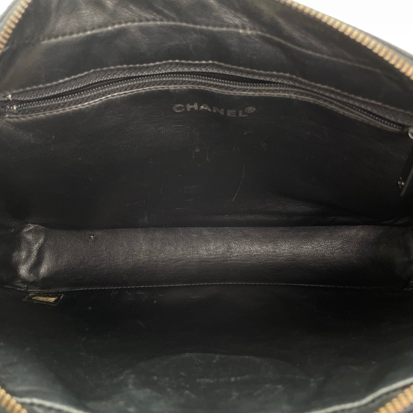 Chanel Black Caviar Leather Chain Shoulder Bag Silver Hardware [Used]