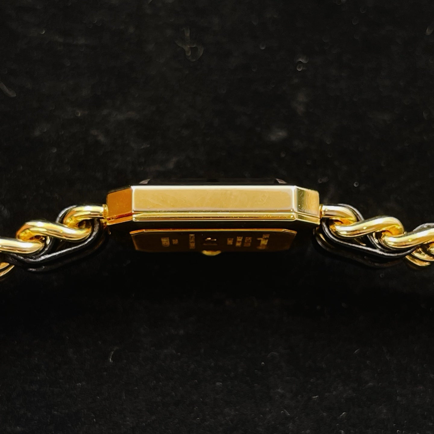 Chanel Première Black Dial Gold Chain Watch M Size [Used]