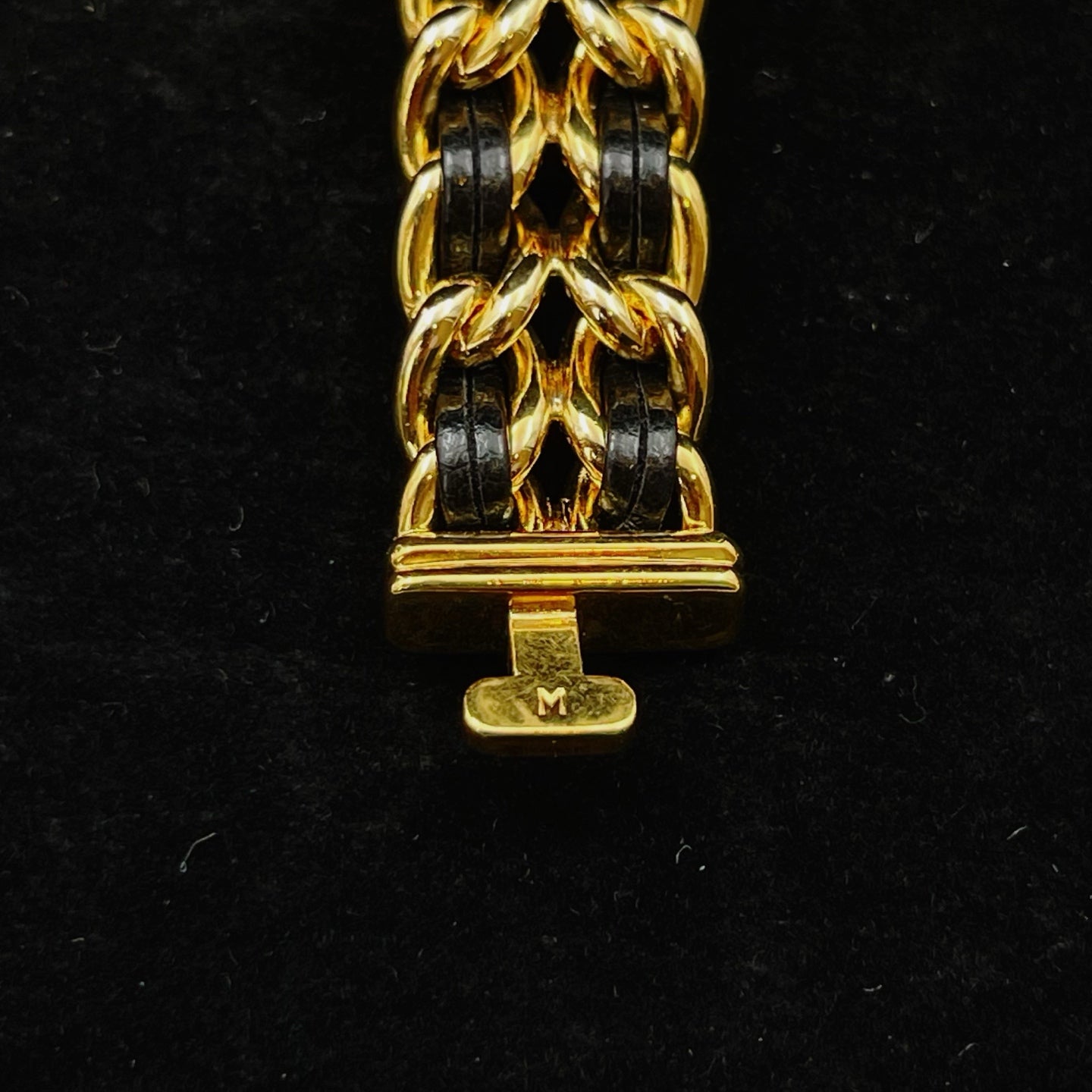 Chanel Première Black Dial Gold Chain Watch M Size [Used]