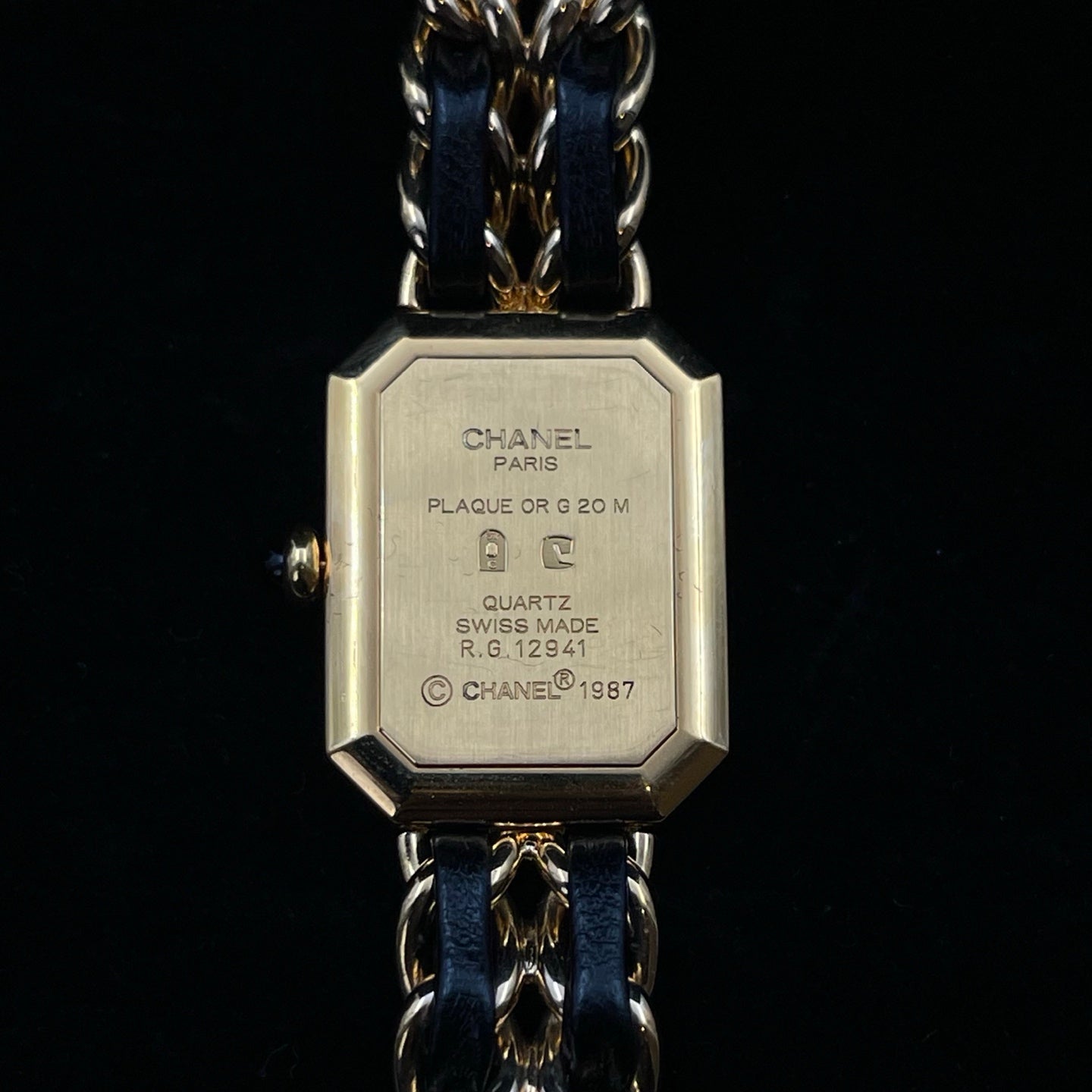 Chanel Première Black Dial Gold Chain Watch M Size [Used]