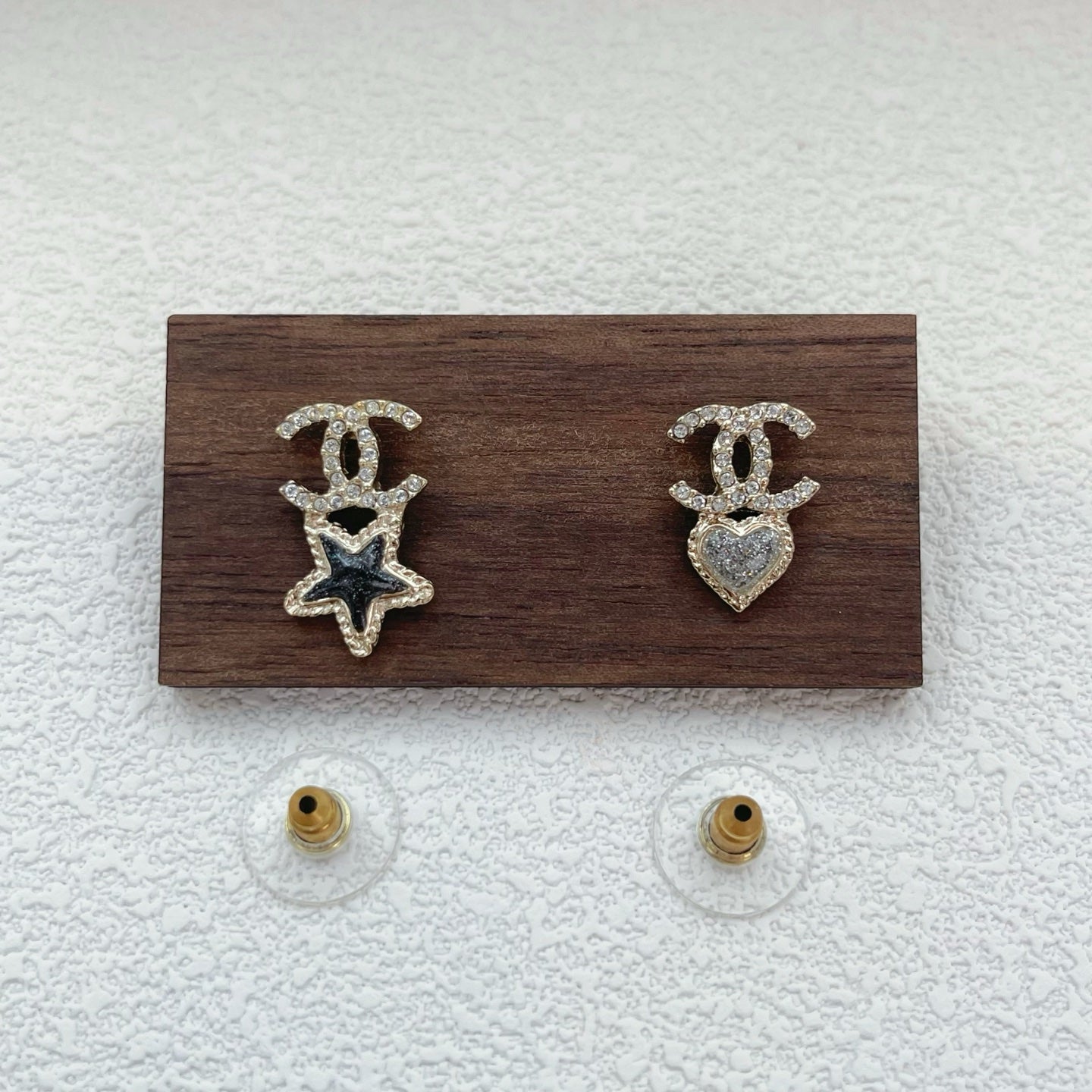 Chanel Black CC Star Hear Earrings [Used]