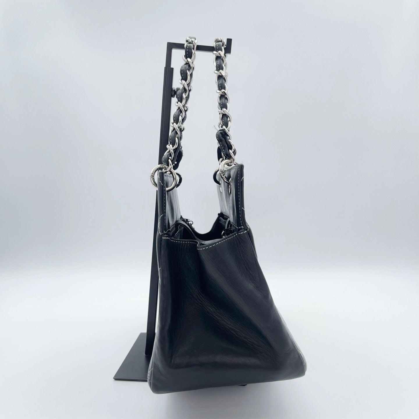 Chanel Black Lambskin Silver Hardware Quilted Shoulder Tote Bag [Used]