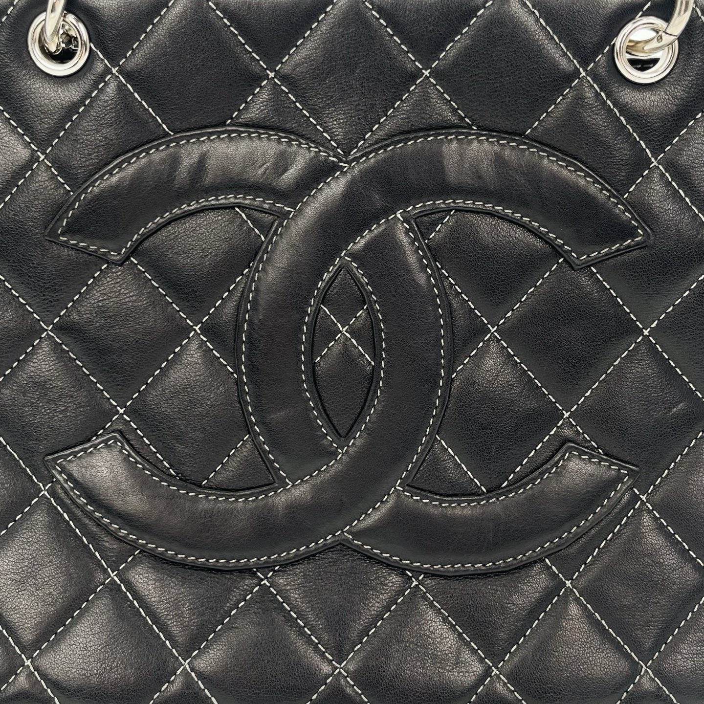 Chanel Black Lambskin Silver Hardware Quilted Shoulder Tote Bag [Used]