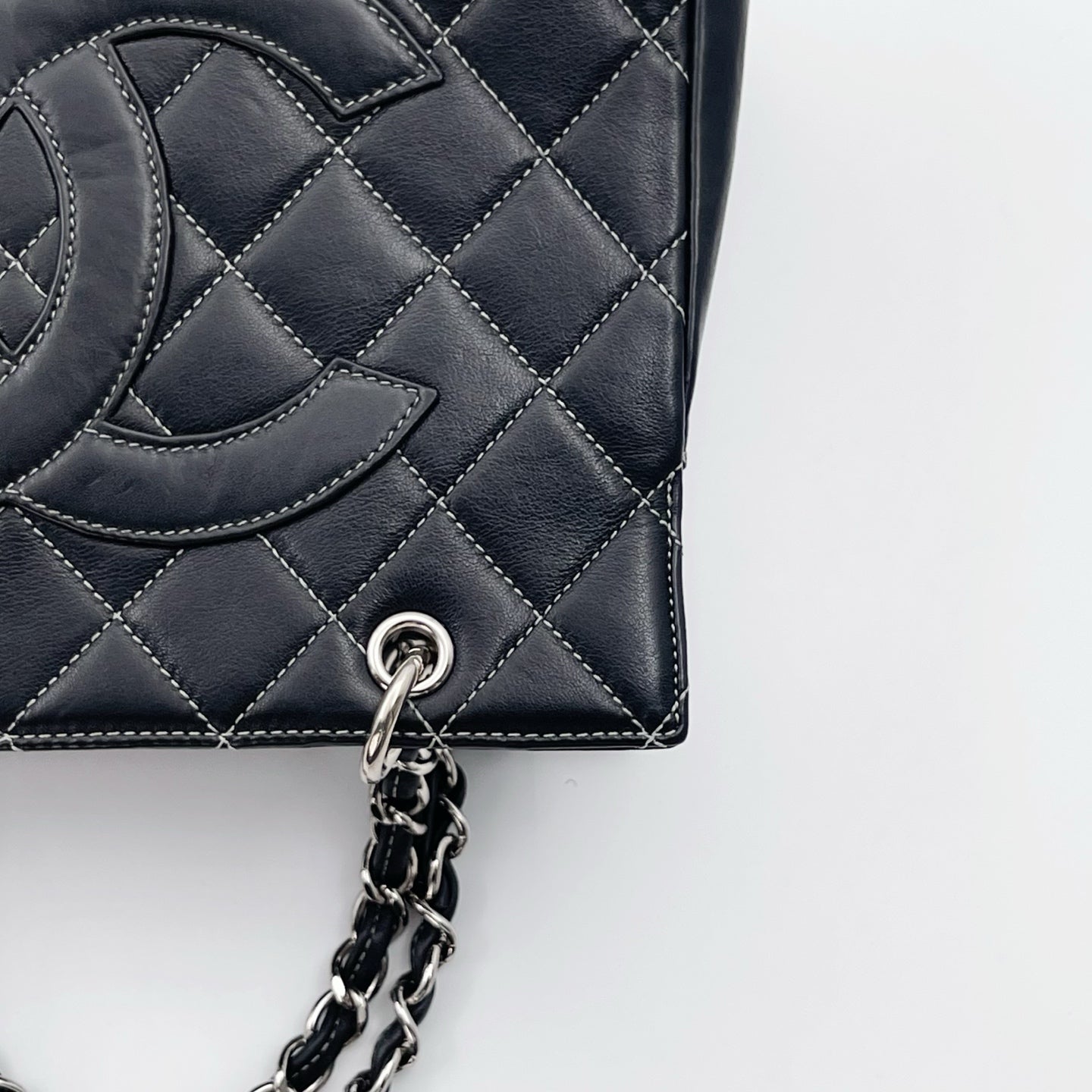 Chanel Black Lambskin Silver Hardware Quilted Shoulder Tote Bag [Used]