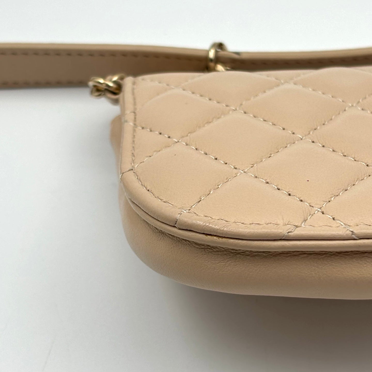 Chanel Beige Lambskin Quilted Waist Bag With Coin Purse [Used]