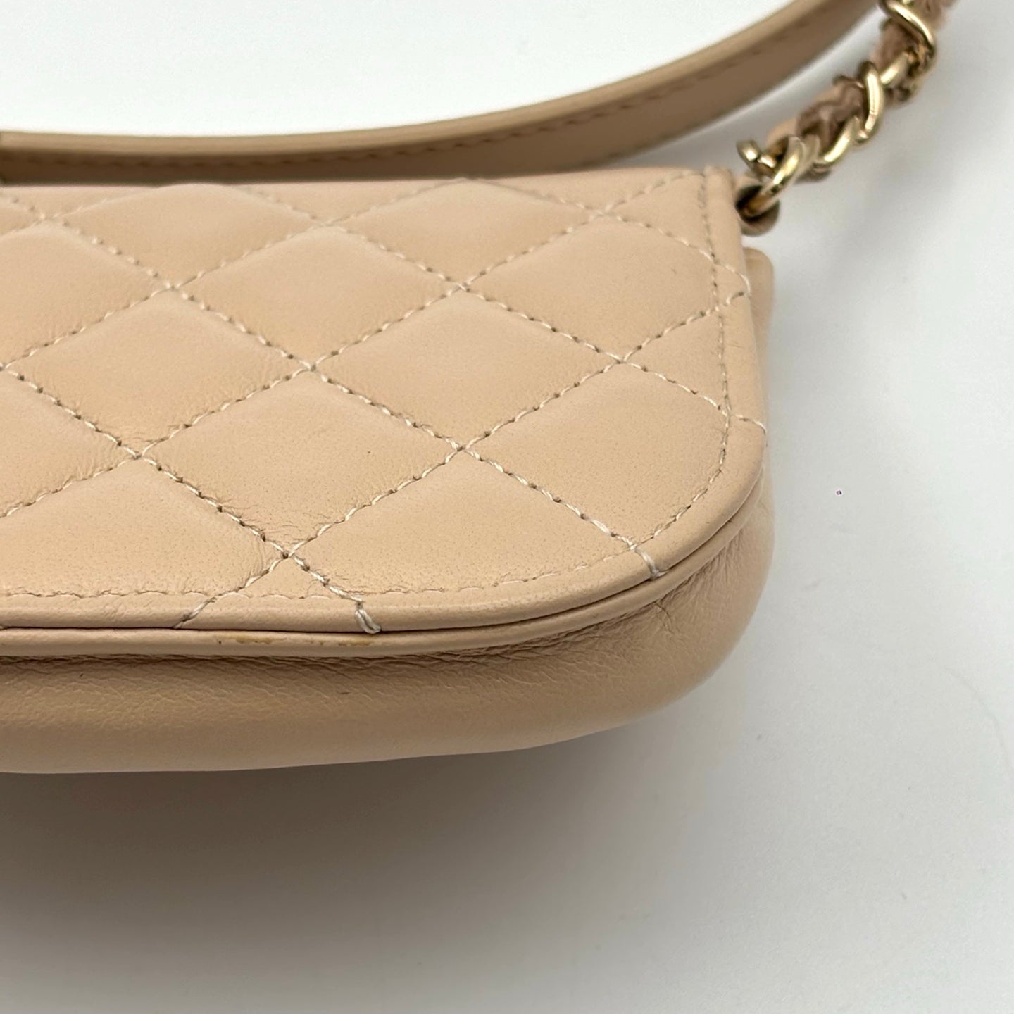 Chanel Beige Lambskin Quilted Waist Bag With Coin Purse [Used]