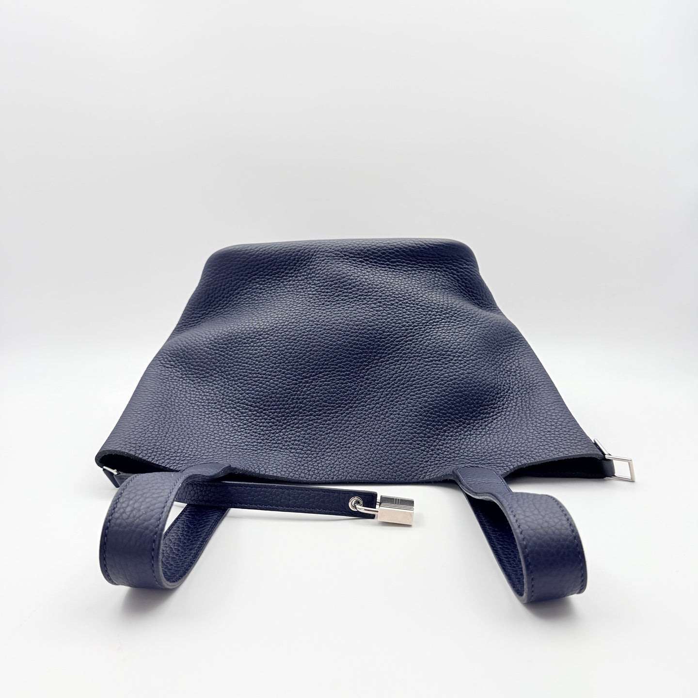 Hermès Picotin 22 in Bleu Nuit Clemence Leather [Used]