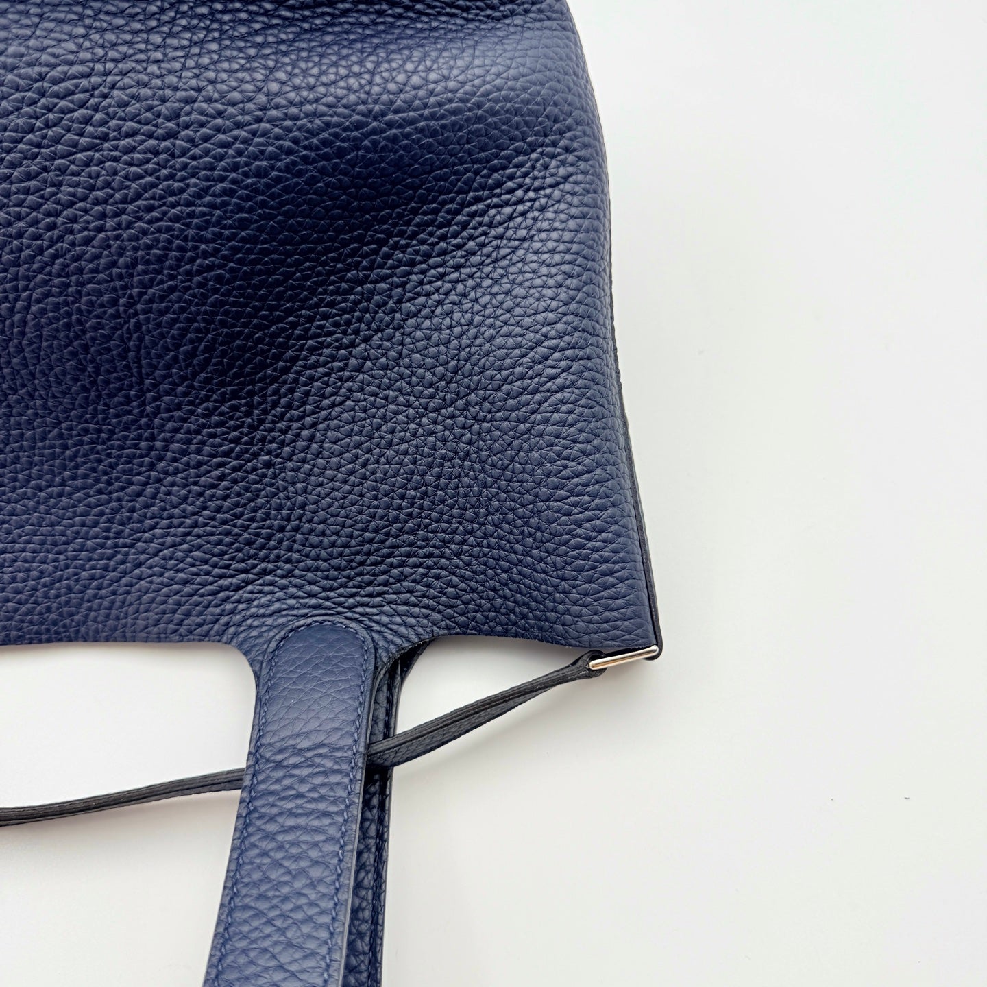 Hermès Picotin 22 in Bleu Nuit Clemence Leather [Used]