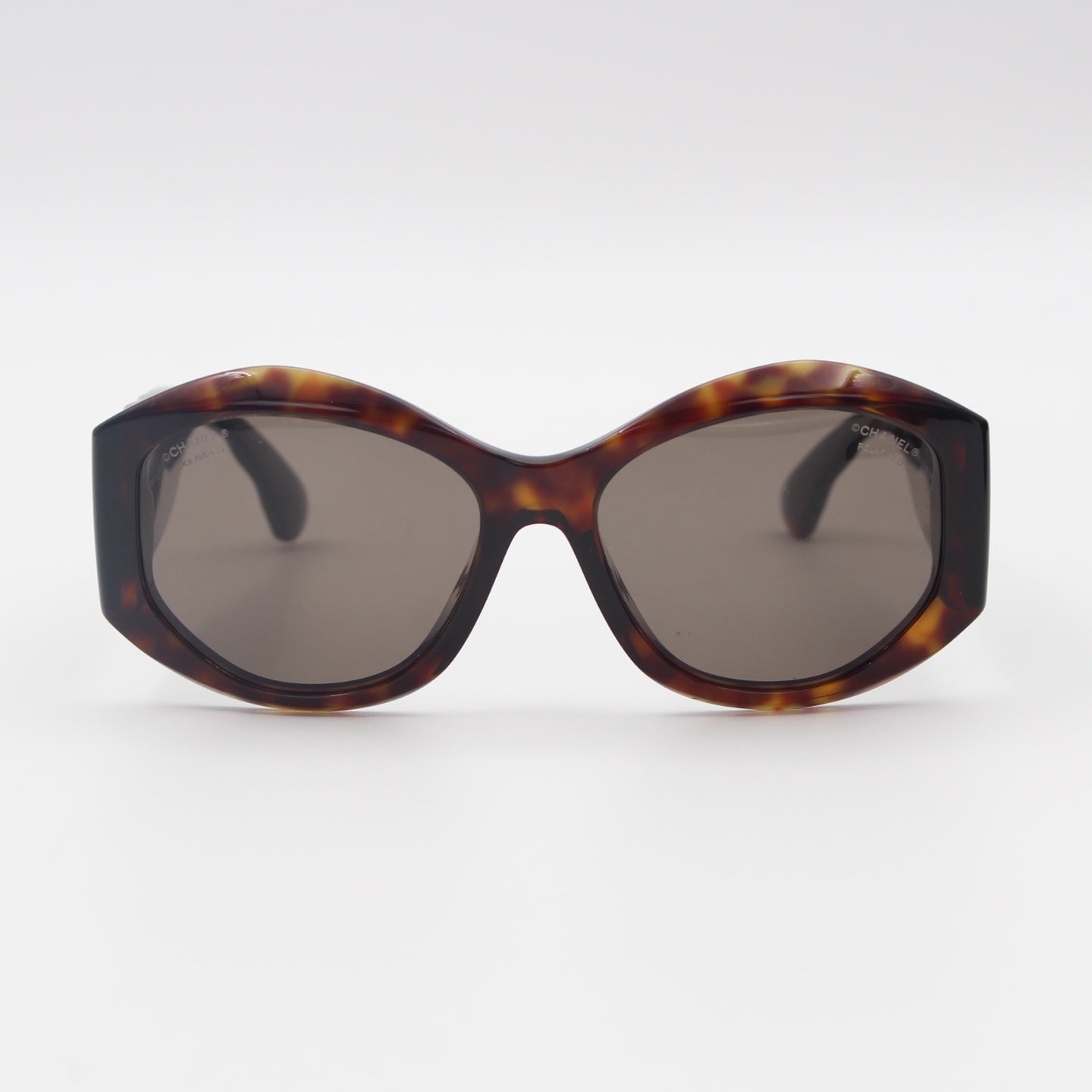 Chanel Tortoiseshell Wide Frame Quilted CC Sunglasses Gold Hardware [Used]