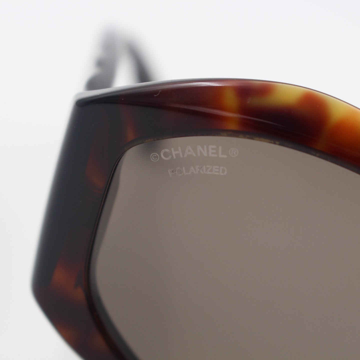 Chanel Tortoiseshell Wide Frame Quilted CC Sunglasses Gold Hardware [Used]