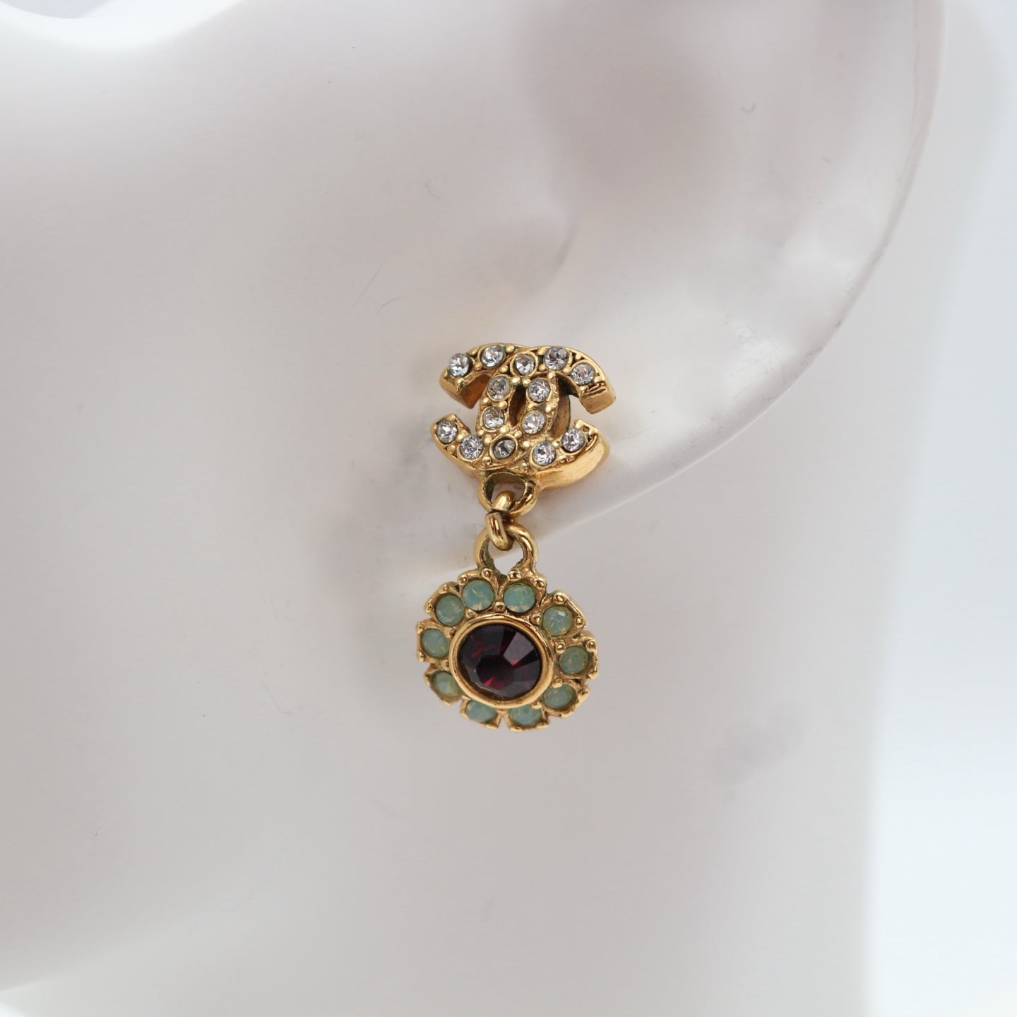 Chanel Gold Flower Earrings [Used]