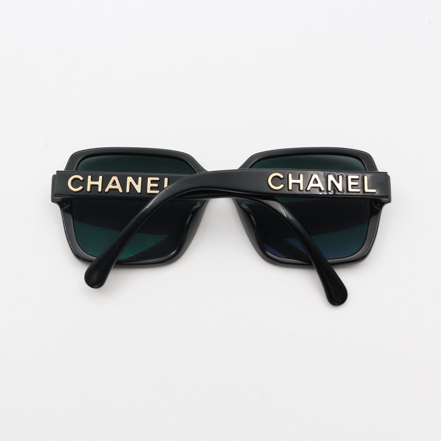 CHANEL Black Gold Logo Square Frame Sunglasses [Used]