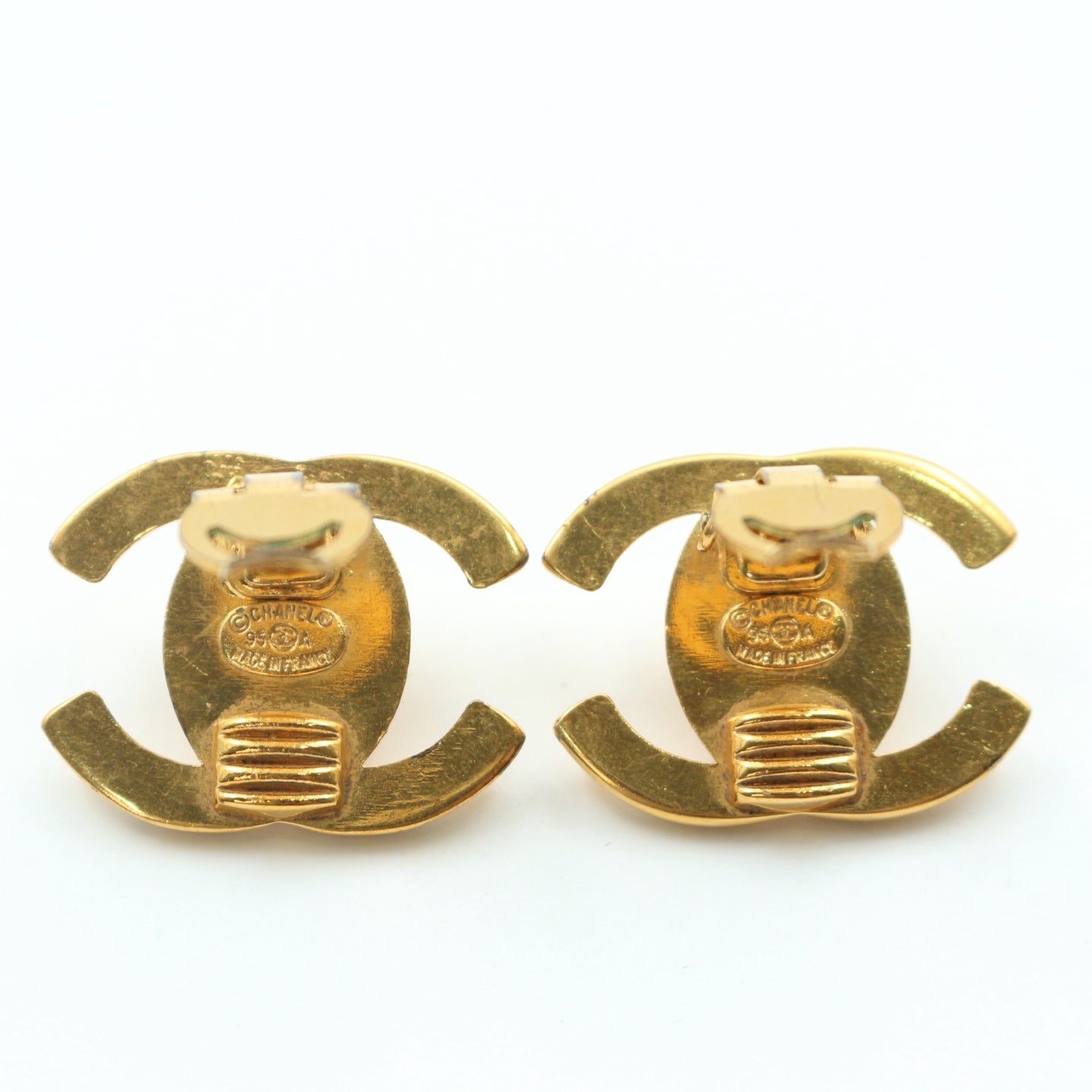 Chanel CC Turnlock Clip-On Earrings Gold 95A [Used]