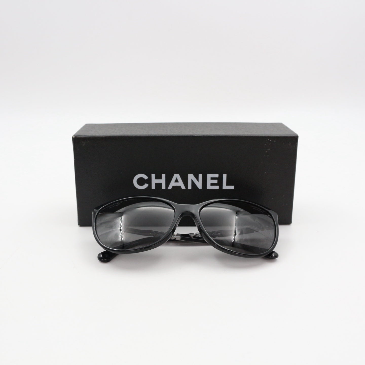 Chanel Chain Temple Cat-Eye Sunglasses [Used]