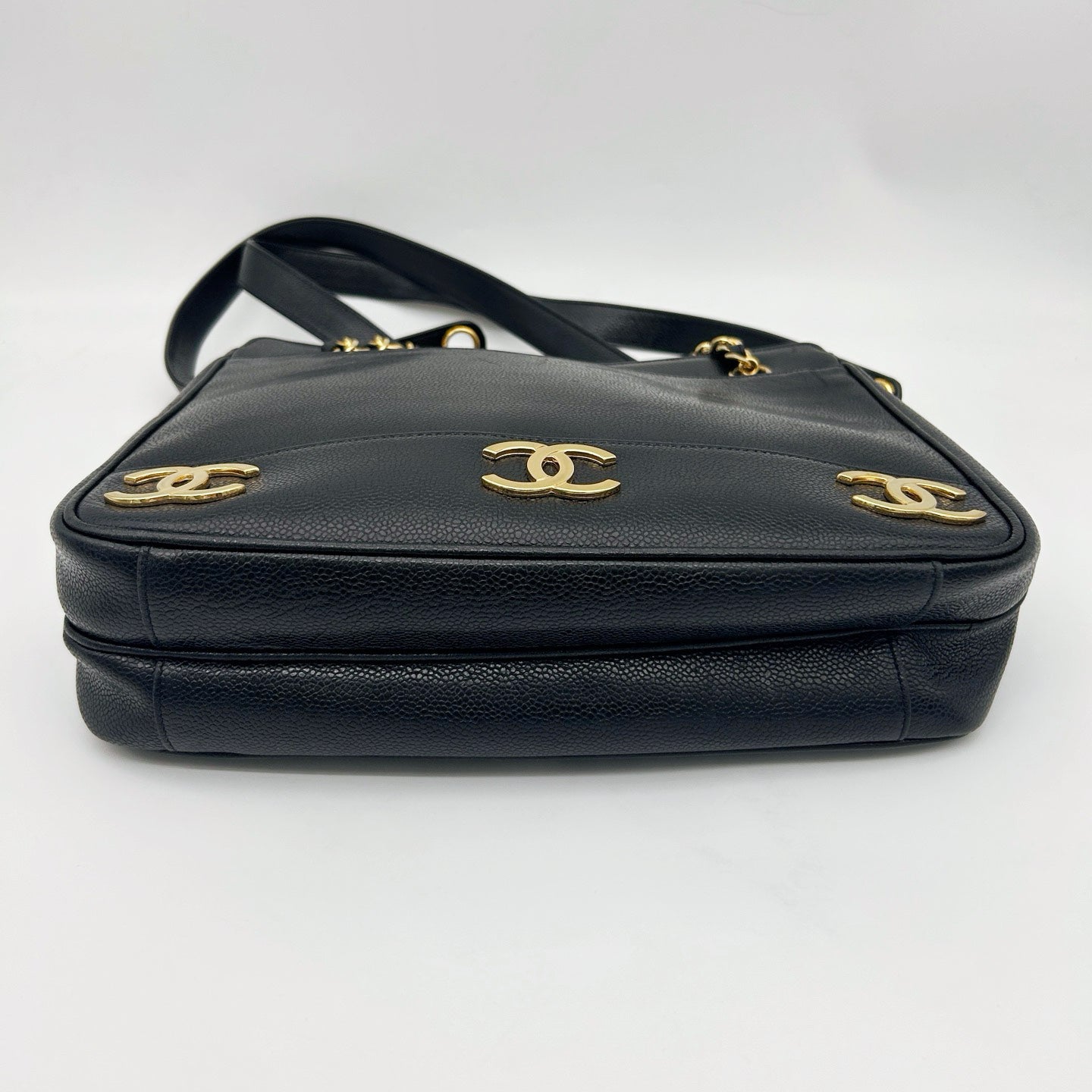 Chanel Caviar Leather Gold Ball Shoulder Tote Bag [Used]