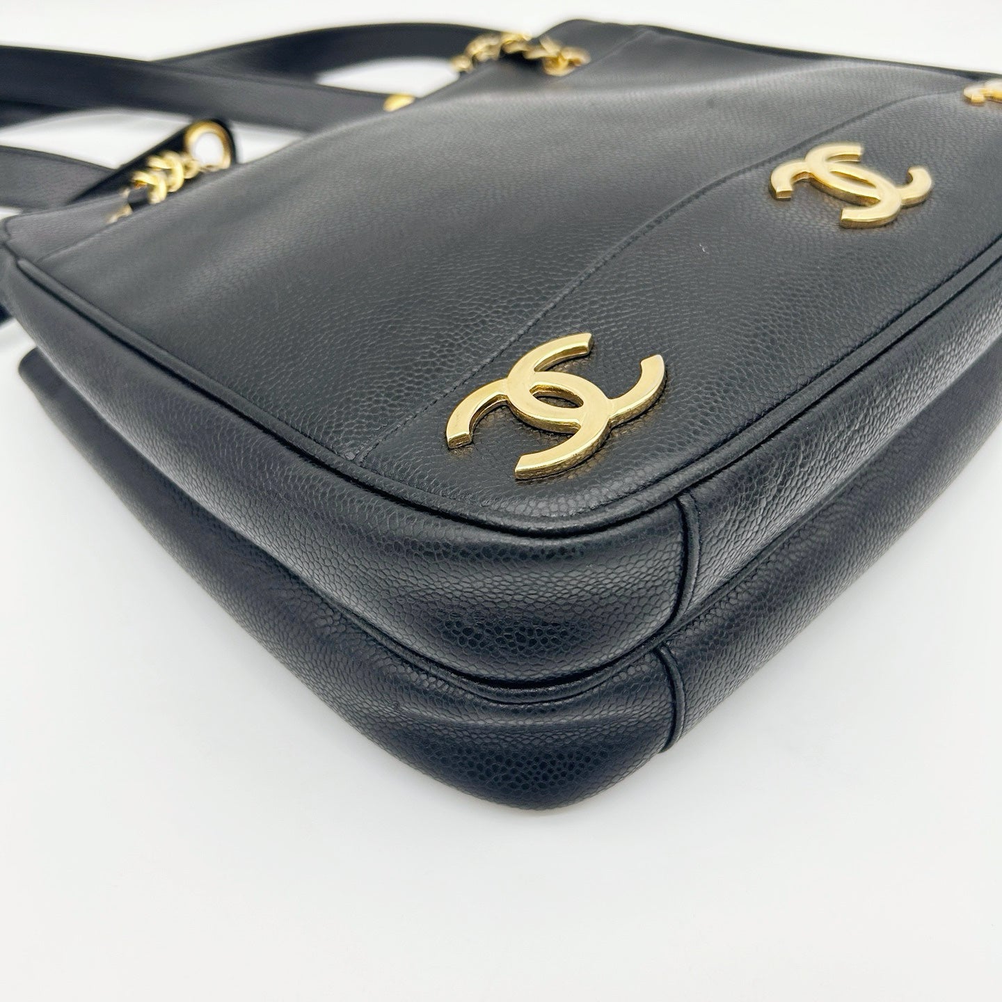 Chanel Caviar Leather Gold Ball Shoulder Tote Bag [Used]