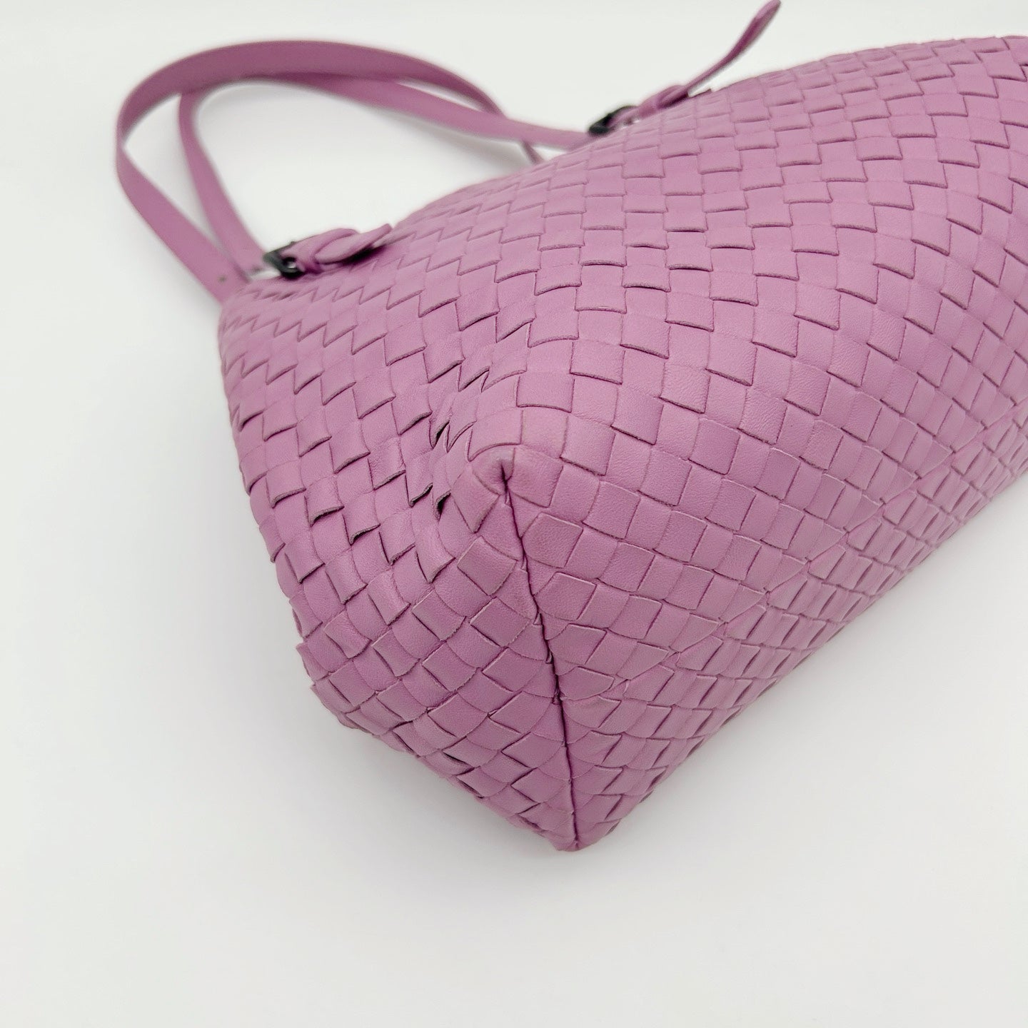 Bottega Veneta Purple Intrecciato Shoulder Tote Bag [Used]