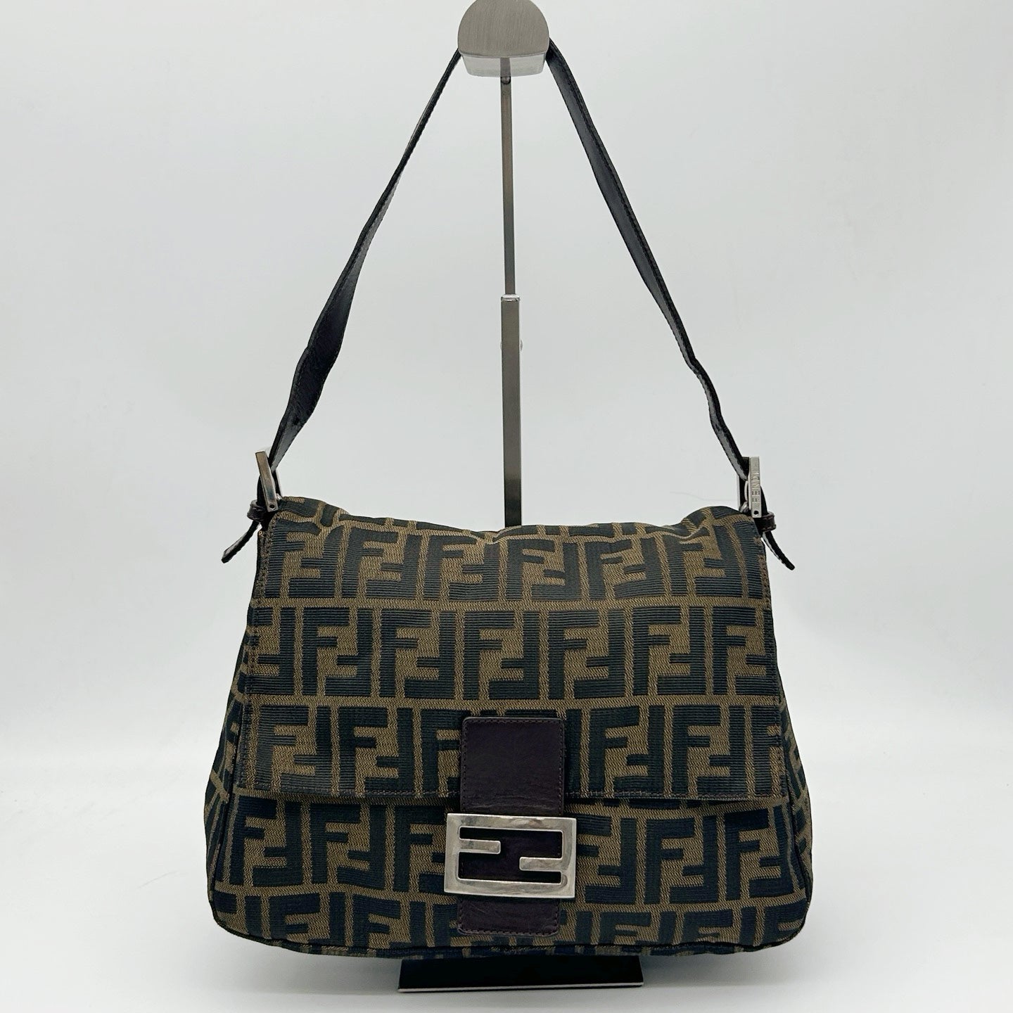 Fendi Brown Zucca Baguette Shoulder Bag [Used]