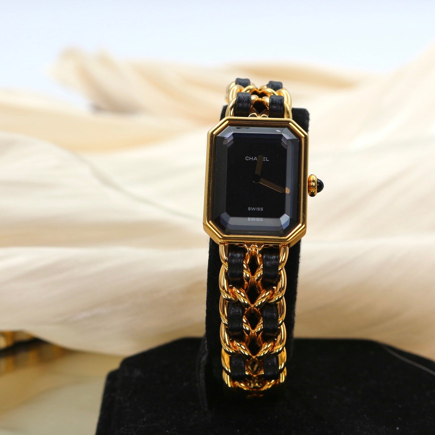 Chanel Première Black and Gold L Size Watch [Used]
