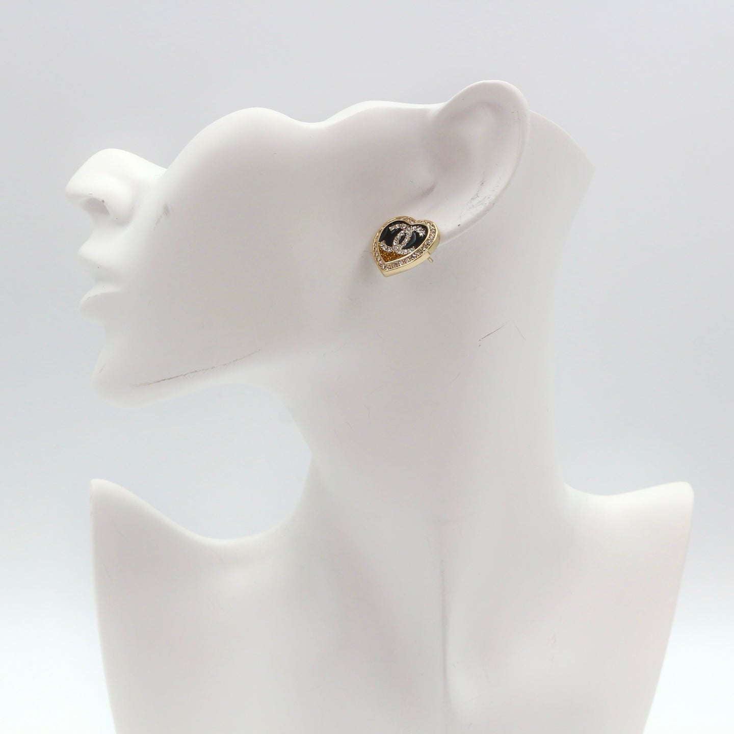 CHANEL Heart CC Rhinestone Stud Earrings B23C [Used]