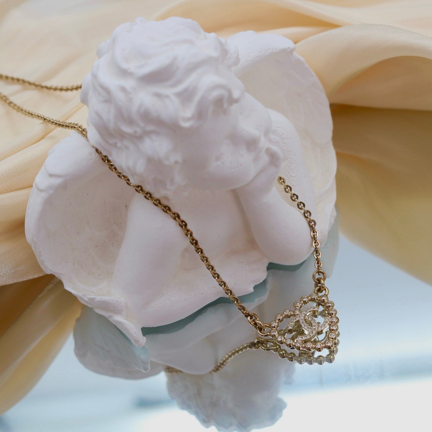 CHANEL Crystal Heart CC Necklace C25P [Used]
