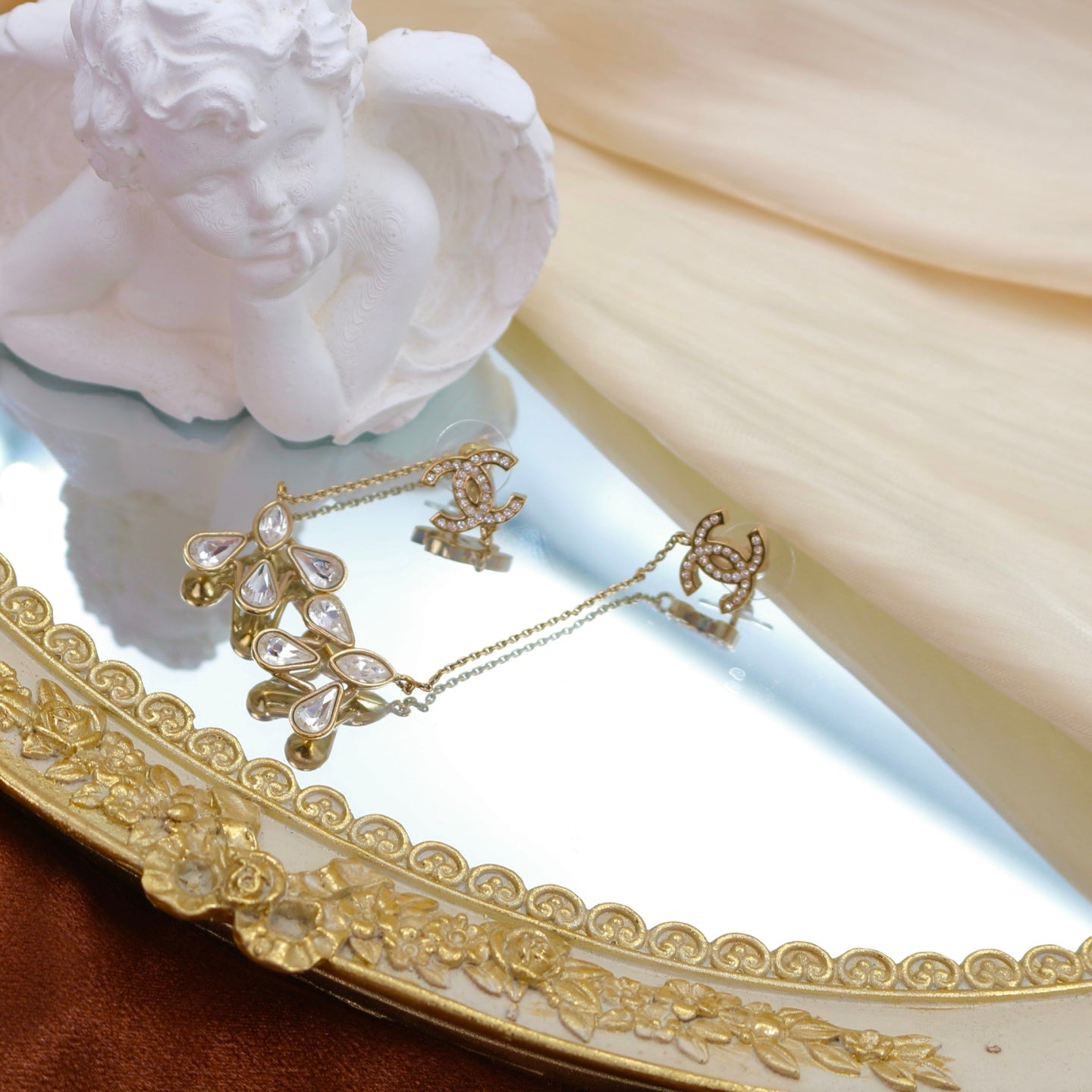 CHANEL Crystal CC Clover Drop Earrings B19K [Used]