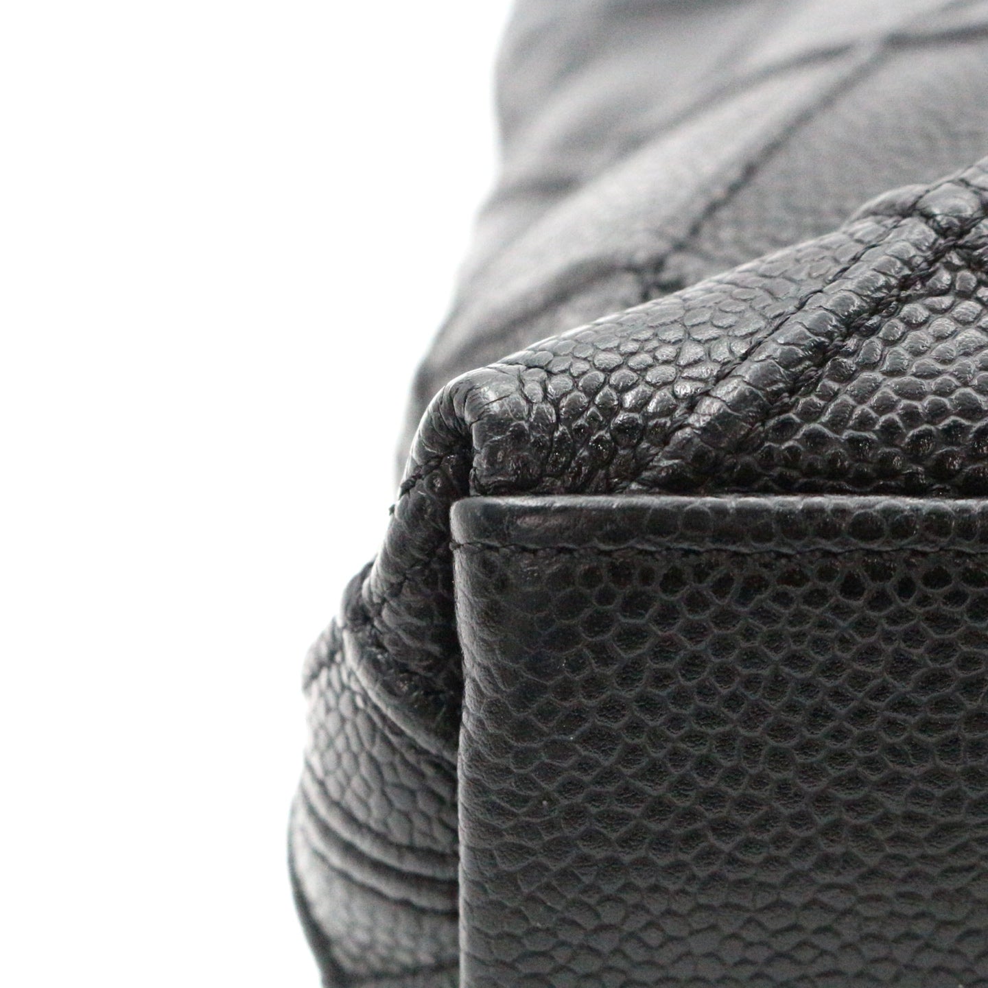 Chanel Quilted Caviar Chain Tote Bag Black Gold [Used]