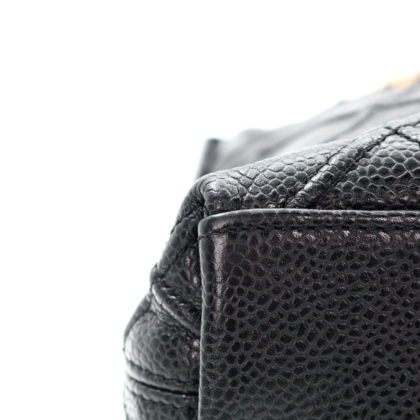 Chanel Quilted Caviar Chain Tote Bag Black Gold [Used]