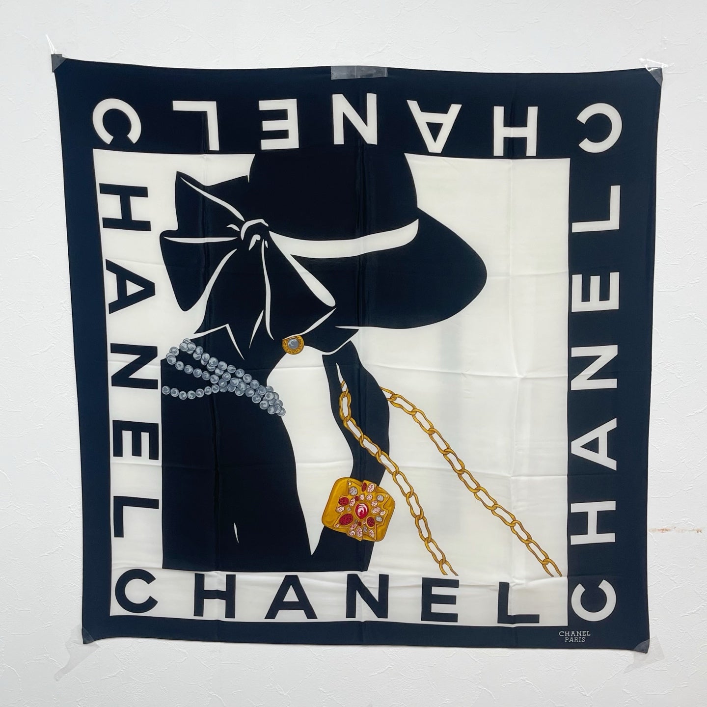 Chanel Graphic Lady Silk Scarf Black White 90 [Used]